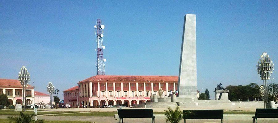 万博(Huambo)海运搬家回国,家具行李海运,海运公司